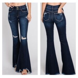 Petra 153 Super Flare High Rise Destroyed Dark Jeans 16W x 31.5 Stretch Frayed